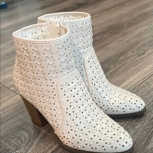 JustFab White Cutout Ankle Booties